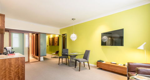 The Grace Hotel - Rental Cars 10
