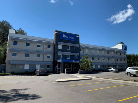 Ibis Budget - Gosford - Rental Cars 0