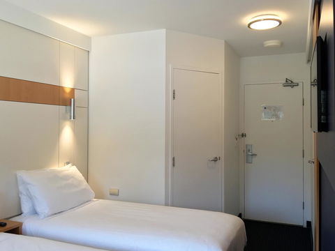 Ibis Budget - Gosford - Rental Cars 18