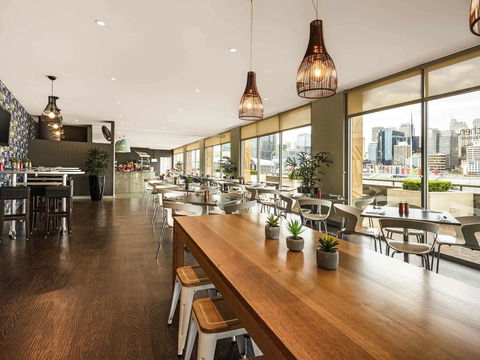 Ibis Sydney Darling Harbour - Rental Cars 35