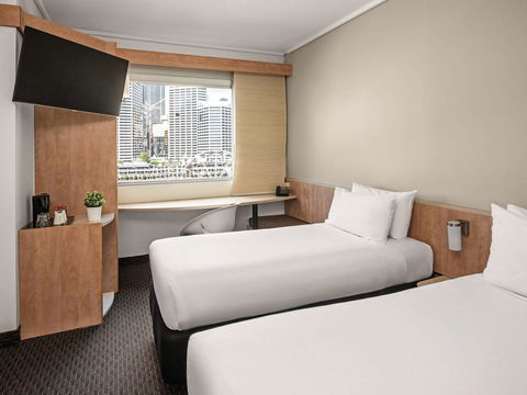 Ibis Sydney Darling Harbour - Rental Cars 38