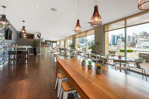 Ibis Sydney Darling Harbour - Rental Cars 8