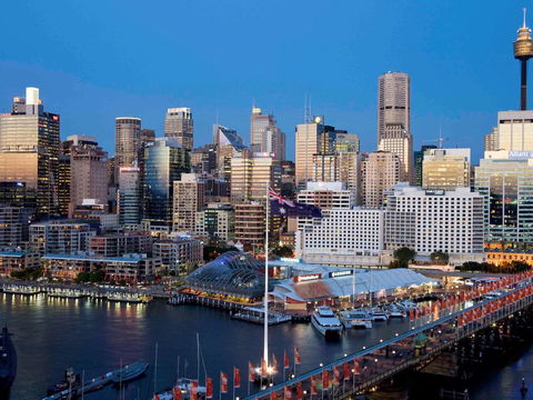 Ibis Sydney Darling Harbour - Rental Cars 23