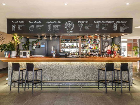 Ibis Sydney Darling Harbour - Rental Cars 29
