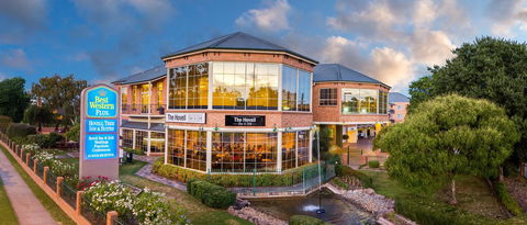 Best Western Plus Hovell Tree Inn - Rental Cars 0