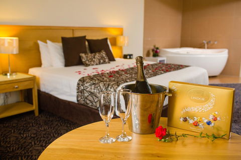 Best Western Plus Hovell Tree Inn - Rental Cars 27