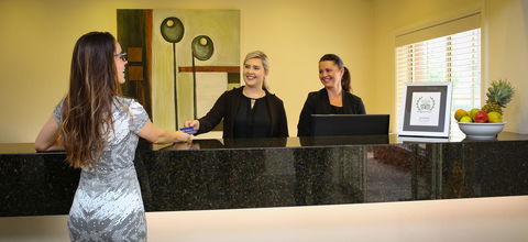 Best Western Plus Hovell Tree Inn - Rental Cars 2