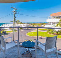 The Cove Yamba - Rental Cars