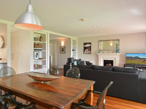 Villa 3br Margarita Villa Located Within Cypress Lakes Resort - Rental Cars 6