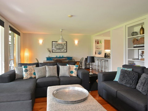 Villa 3br Margarita Villa Located Within Cypress Lakes Resort - Rental Cars 14
