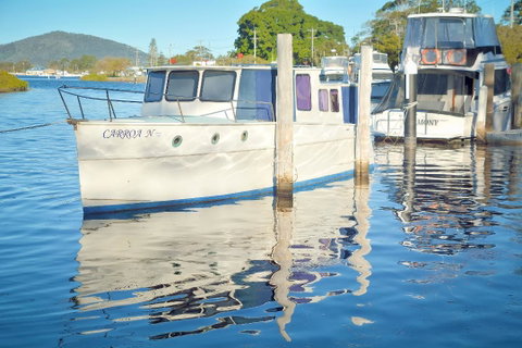 Boathouse Resort (Water Front) - Rental Cars 6