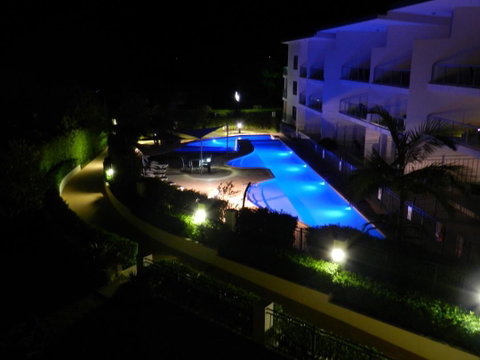 Boathouse Resort (Water Front) - Rental Cars 12