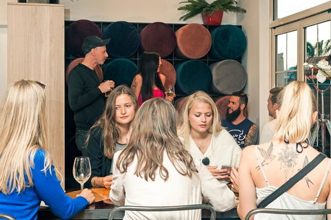 Mad Monkey Hostel Coogee Beach - Rental Cars 26