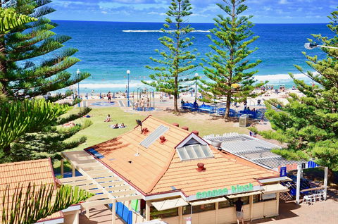 Mad Monkey Hostel Coogee Beach - Rental Cars 17