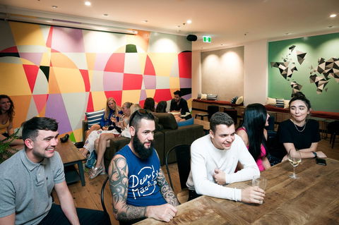 Mad Monkey Hostel Coogee Beach - Rental Cars 13