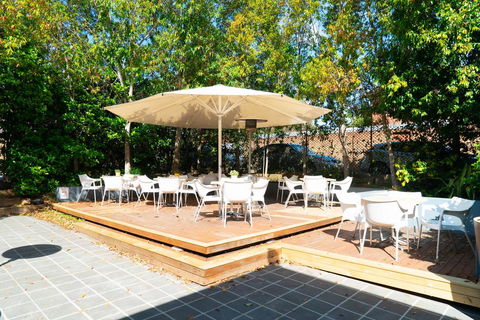 Horse And Jockey Hotel Homebush - Rental Cars 23