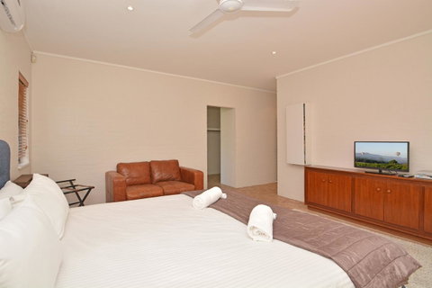 JE Guesthouse, Central To All The Hunter Valley Has To Offer - Rental Cars 18