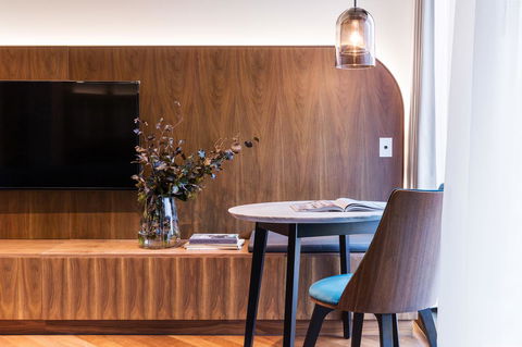 West Hotel Sydney, Curio Collection By Hilton - Rental Cars 14