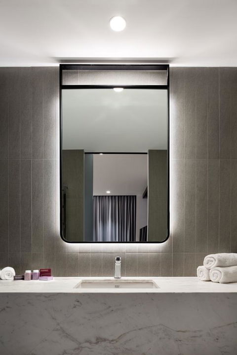 West Hotel Sydney, Curio Collection By Hilton - Rental Cars 31