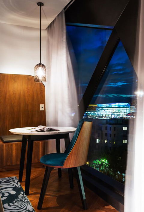 West Hotel Sydney, Curio Collection By Hilton - Rental Cars 35