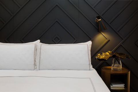 West Hotel Sydney, Curio Collection By Hilton - Rental Cars 13