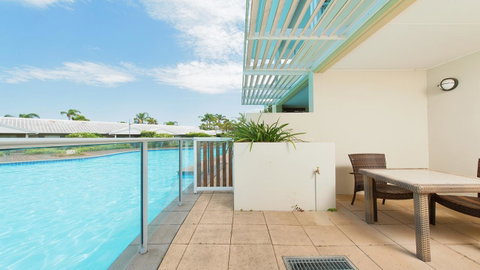Pacific Blue, Salamander Bay - Rental Cars 42