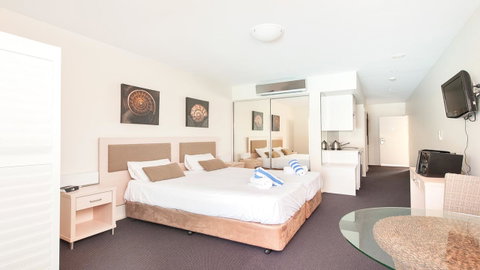 Pacific Blue, Salamander Bay - Rental Cars 41