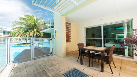 Pacific Blue, Salamander Bay - Rental Cars 5