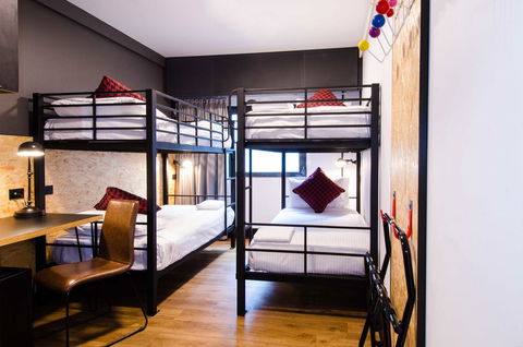Ibis Budget Sydney East - Rental Cars 16