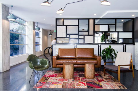 Ibis Budget Sydney East - Rental Cars 7