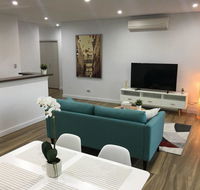 Specious Apartment with 2 Large Bedrooms - Rental Cars