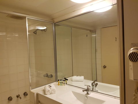 Paxsafe Sydney Hyde Park Budget Apartments - Rental Cars 7