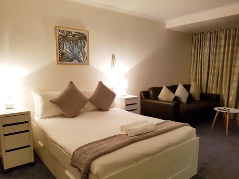 Paxsafe Sydney Hyde Park Budget Apartments - Rental Cars 2