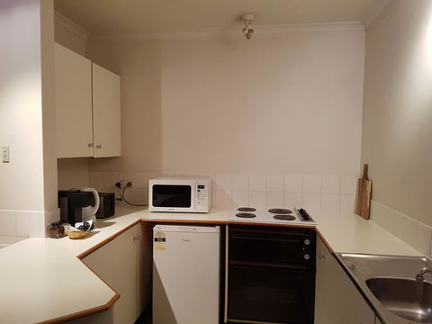 Paxsafe Sydney Hyde Park Budget Apartments - Rental Cars 24