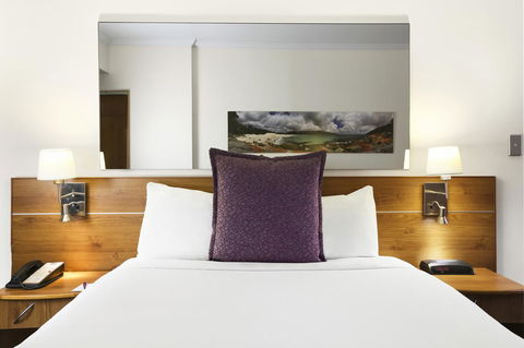 Mercure Sydney - Rental Cars 13