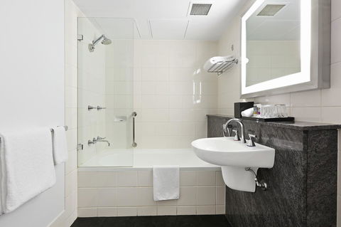 Mercure Sydney - Rental Cars 20