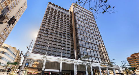 The Sydney Boulevard Hotel - Rental Cars 0