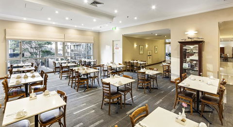 The Sydney Boulevard Hotel - Rental Cars 23