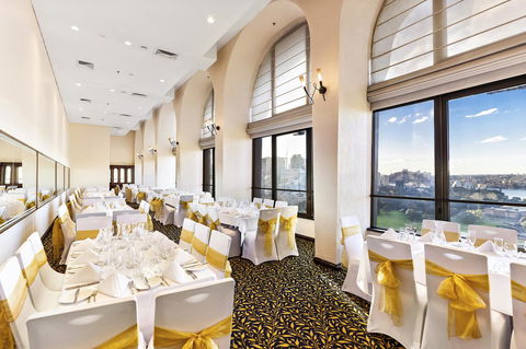 The Sydney Boulevard Hotel - Rental Cars 30