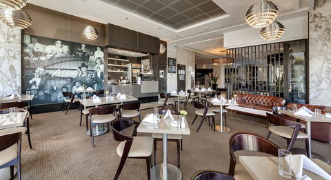 The Sydney Boulevard Hotel - Rental Cars 31