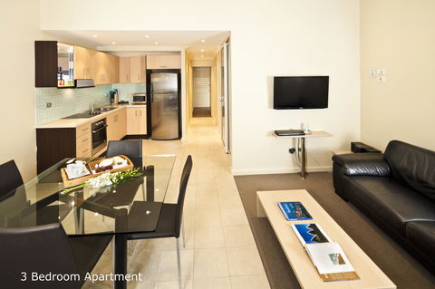 Best Western Plus Hotel Stellar - Rental Cars 42