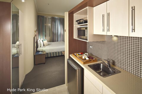 Best Western Plus Hotel Stellar - Rental Cars 17