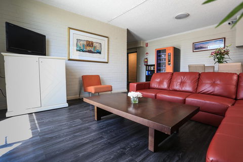 Little Coogee Hotel - Rental Cars 6