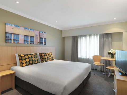 Ibis Styles Sydney Central - Rental Cars 1
