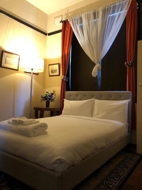 Sydney Harbour Bed And Breakfast - Rental Cars 39