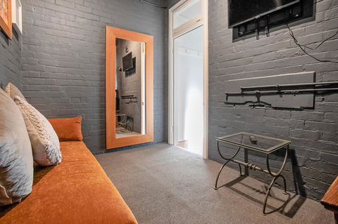 Sydney Harbour Bed And Breakfast - Rental Cars 5
