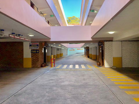 Marco Polo Motor Inn Sydney - Rental Cars 28