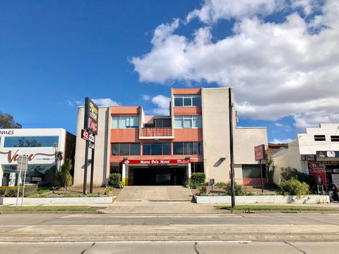 Marco Polo Motor Inn Sydney - Rental Cars 5