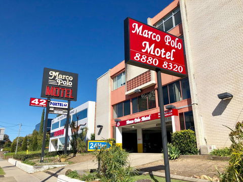 Marco Polo Motor Inn Sydney - Rental Cars 4