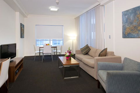 APX World Square - Rental Cars 3